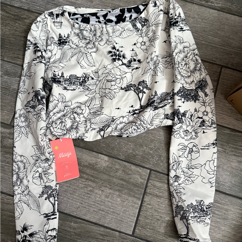 NWT Maaji Palma Long Sleeve Swim Top - Picture 3 of 6